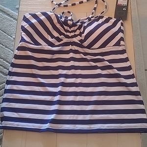 Mossimo swim top, size M. NWT